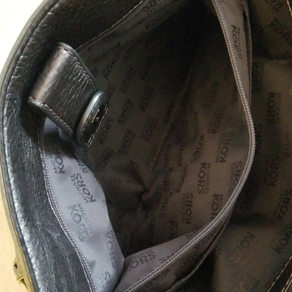 Handbag - Picture 3 of 5